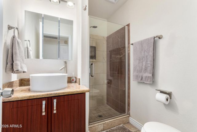 5273 W ANGELA Drive, Glendale, AZ 85308