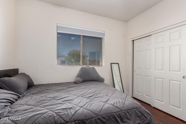 5273 W ANGELA Drive, Glendale, AZ 85308