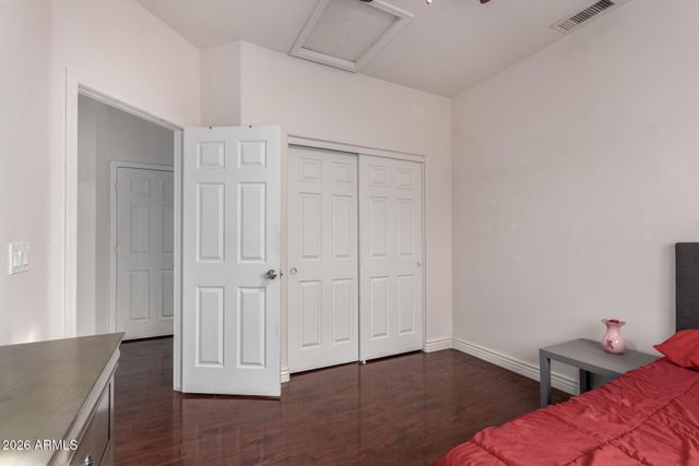 5273 W ANGELA Drive, Glendale, AZ 85308