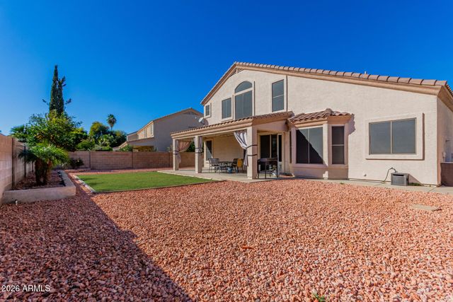 5273 W ANGELA Drive, Glendale, AZ 85308