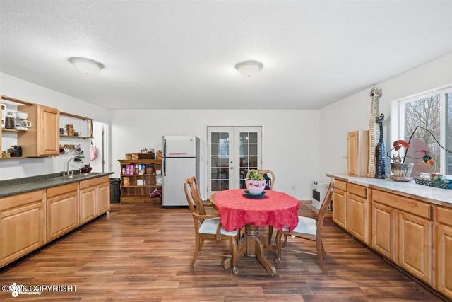 2762 S Walnut Wood Drive, Wasilla, AK 99623