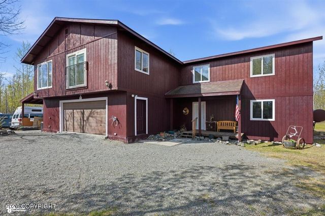 2762 S Walnut Wood Drive, Wasilla, AK 99623
