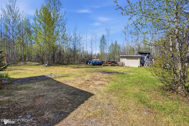 2762 S Walnut Wood Drive, Wasilla, AK 99623