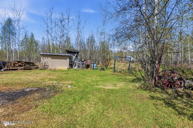 2762 S Walnut Wood Drive, Wasilla, AK 99623