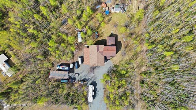 2762 S Walnut Wood Drive, Wasilla, AK 99623