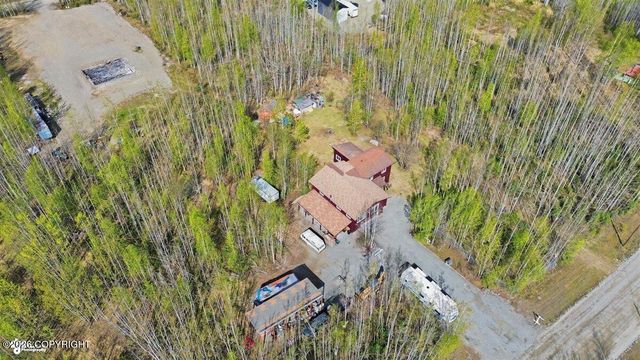 2762 S Walnut Wood Drive, Wasilla, AK 99623