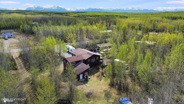 2762 S Walnut Wood Drive, Wasilla, AK 99623