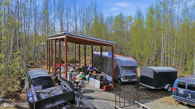 2762 S Walnut Wood Drive, Wasilla, AK 99623