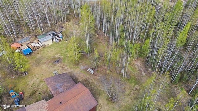 2762 S Walnut Wood Drive, Wasilla, AK 99623