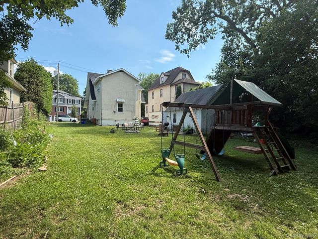 18 Webster Avenue, Harrison, NY 10528