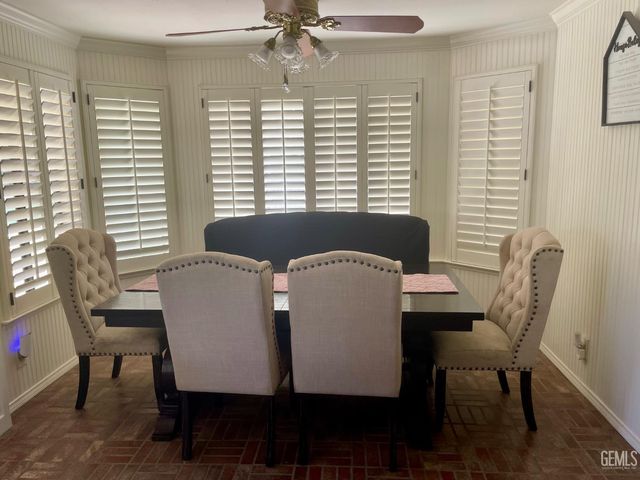 11120 Round Mountain Road, Bakersfield, CA 93308