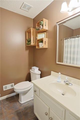 18912 E 12th Street S, Independence, MO 64057