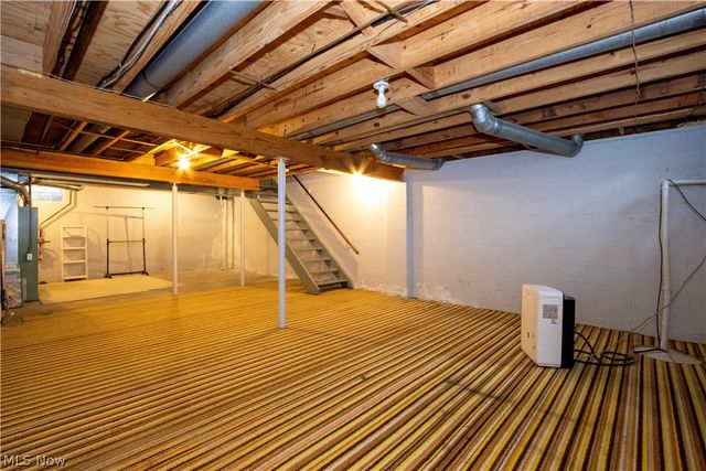 103 Oakmont Court, Wooster, OH 44691