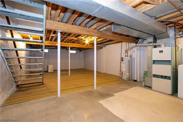 103 Oakmont Court, Wooster, OH 44691