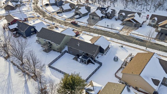 354 Glenmeadow Street, River Falls, WI 54022