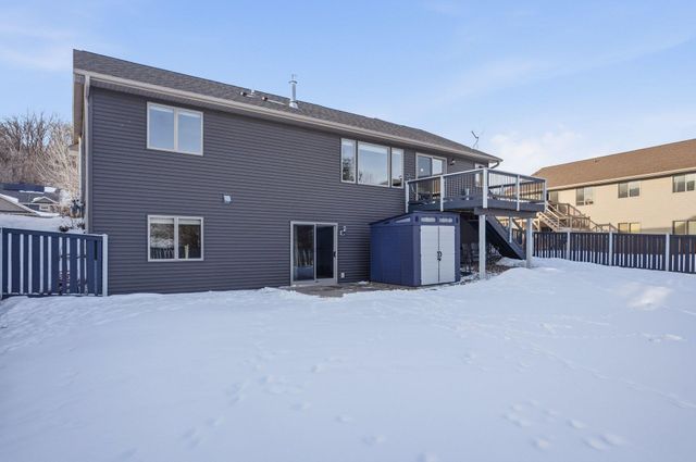 354 Glenmeadow Street, River Falls, WI 54022