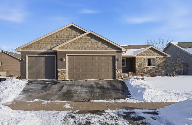 354 Glenmeadow Street, River Falls, WI 54022