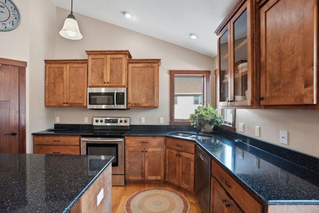 354 Glenmeadow Street, River Falls, WI 54022