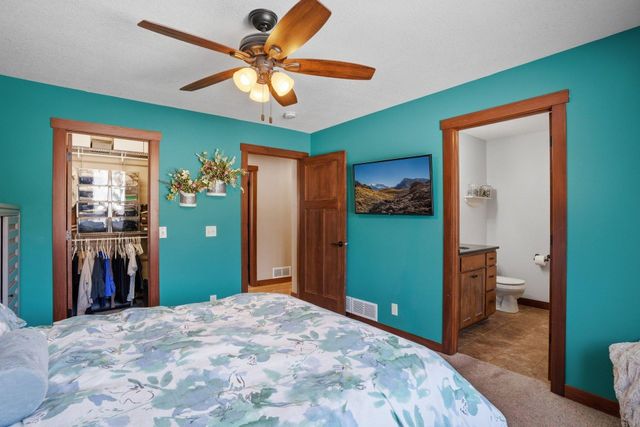 354 Glenmeadow Street, River Falls, WI 54022