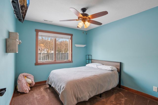 354 Glenmeadow Street, River Falls, WI 54022