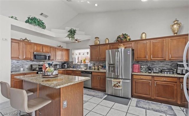 6292 Belgium Drive, Las Vegas, NV 89122