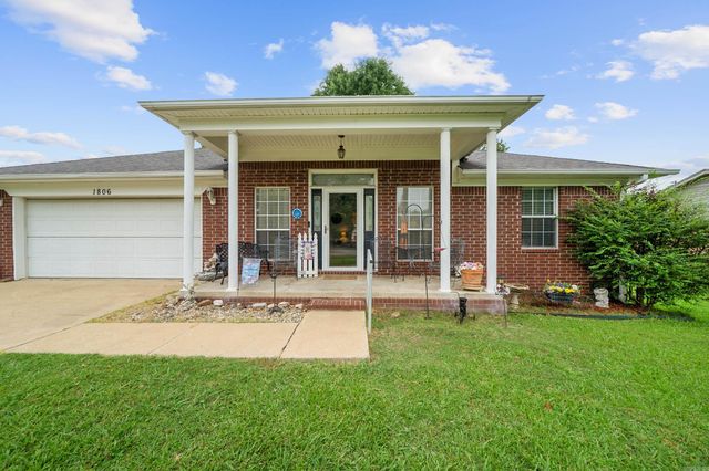 1806 Pinewood, Beebe, AR 72012