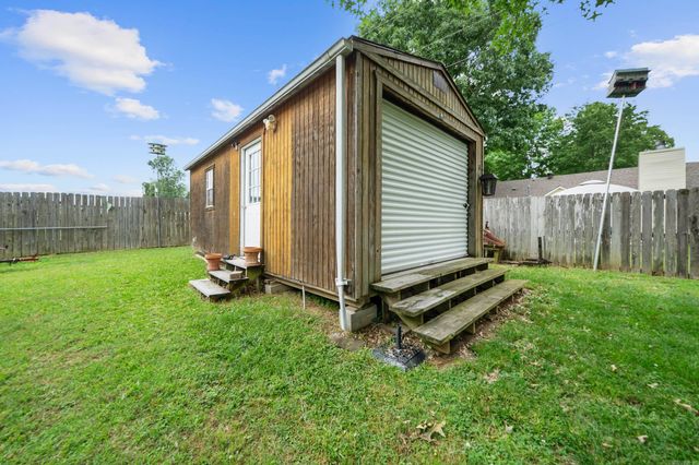 1806 Pinewood, Beebe, AR 72012