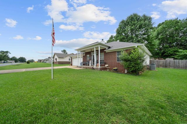 1806 Pinewood, Beebe, AR 72012