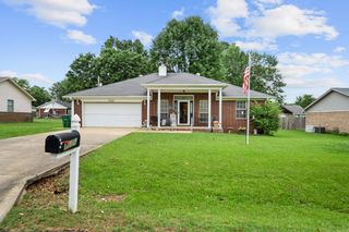 1806 Pinewood, Beebe, AR 72012