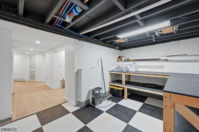 64 Truman Blvd, Oakland Boro, NJ 07436