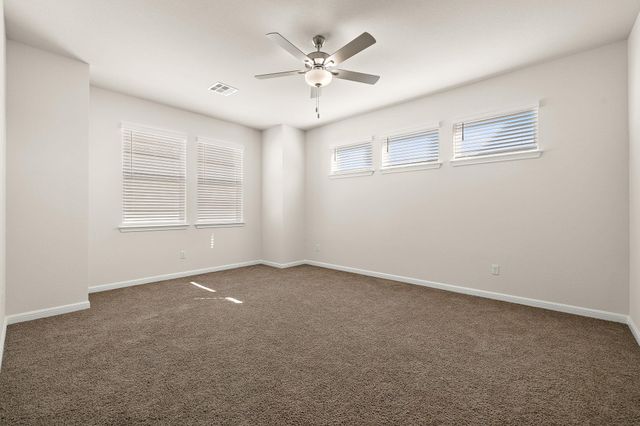 604 Spindrift LN, Leander, TX 78641