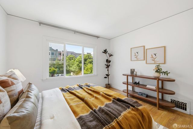 128 Tara Street, San Francisco, CA 94112