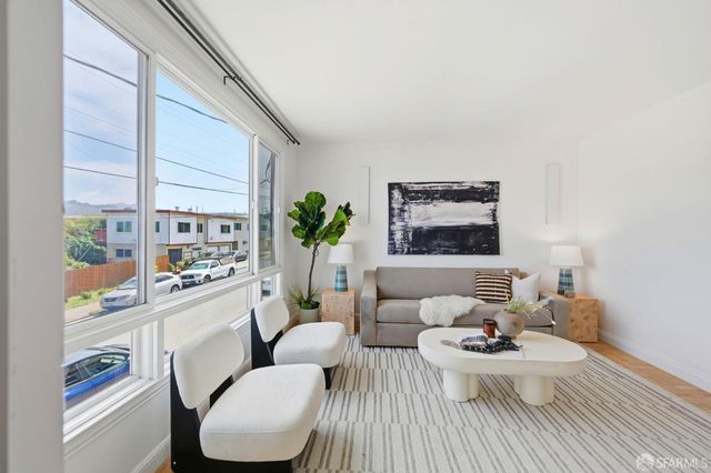 128 Tara Street, San Francisco, CA 94112