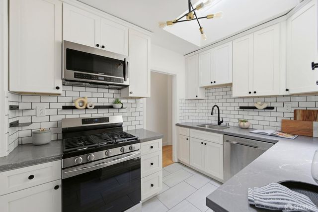 128 Tara Street, San Francisco, CA 94112