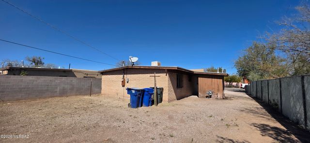 1219 W Ontario Street, Tucson, AZ 85745