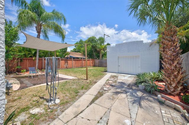 2326 4TH AVENUE N, St Petersburg, FL 33713