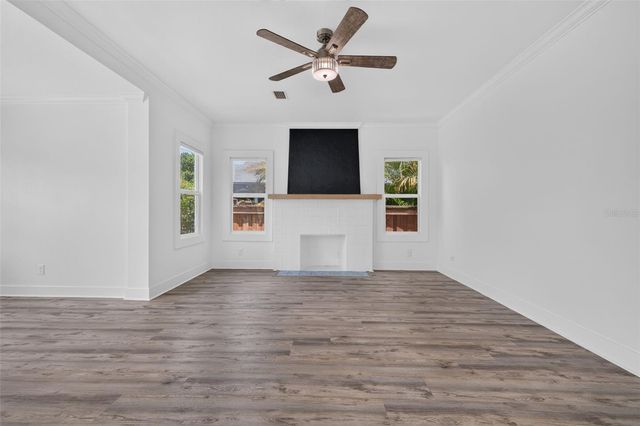2326 4TH AVENUE N, St Petersburg, FL 33713
