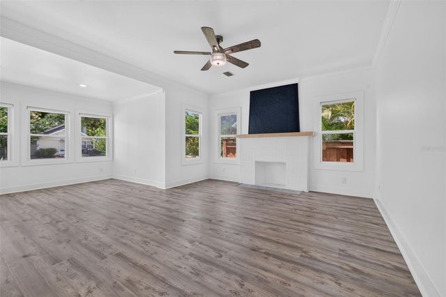 2326 4TH AVENUE N, St Petersburg, FL 33713
