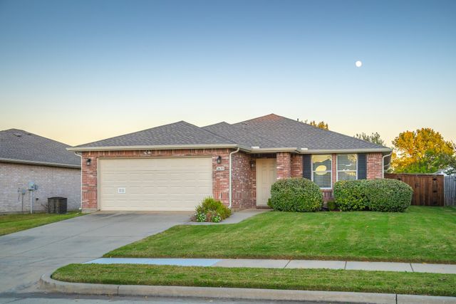 2633 Rockport Lane, Little Elm, TX 75068