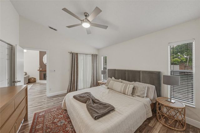 8601 COTTONWAY LANE, Tampa, FL 33635