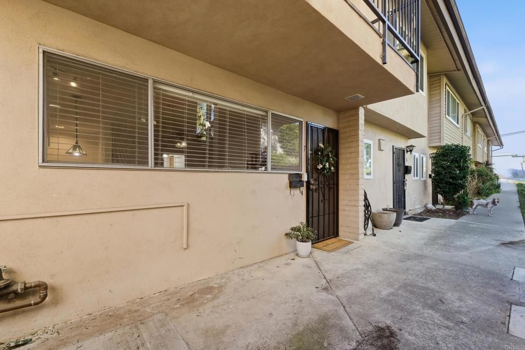 Image 20 of property listing at 5931 Howell Drive 7, La Mesa, CA 91942