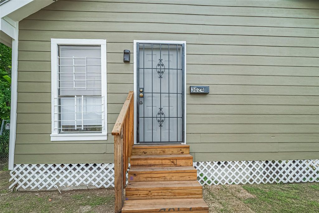 3024 Brackenridge Street, Houston, TX 77026