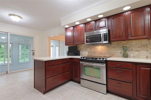 3271 GEORGIAN Court C, Erie, PA 16506