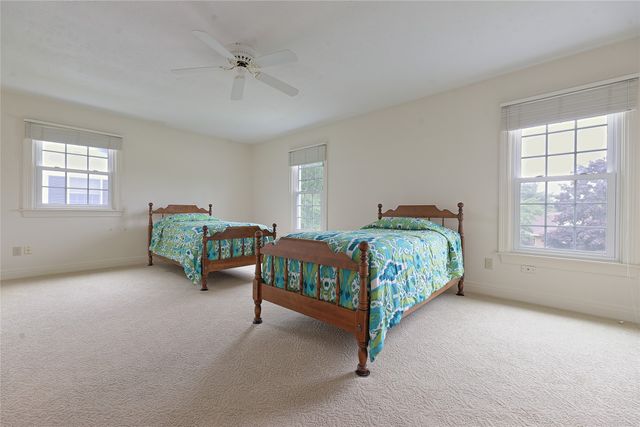 3271 GEORGIAN Court C, Erie, PA 16506