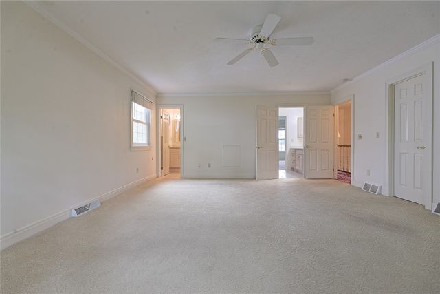 3271 GEORGIAN Court C, Erie, PA 16506