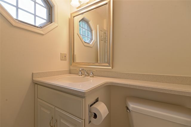 3271 GEORGIAN Court C, Erie, PA 16506