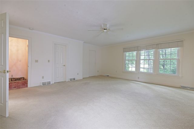 3271 GEORGIAN Court C, Erie, PA 16506