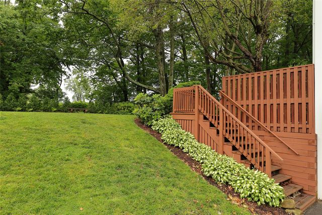 3271 GEORGIAN Court C, Erie, PA 16506