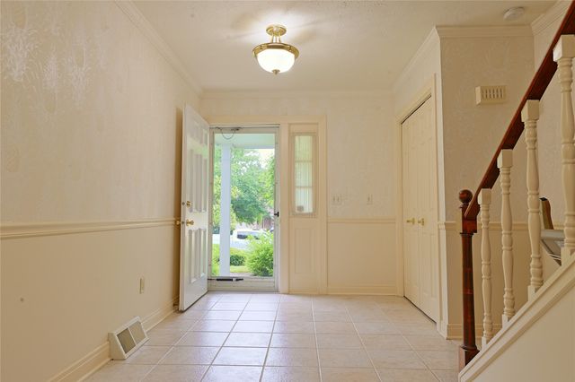 3271 GEORGIAN Court C, Erie, PA 16506