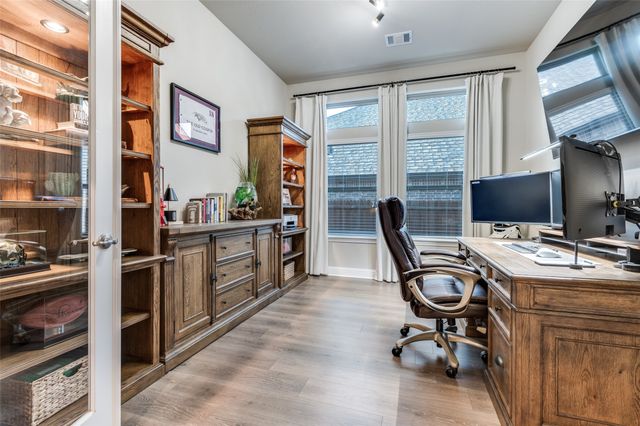 425 Acadia Lane, Forney, TX 75126